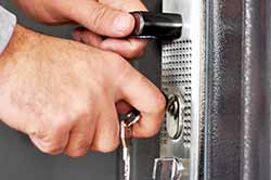Robbinsdale Locksmith